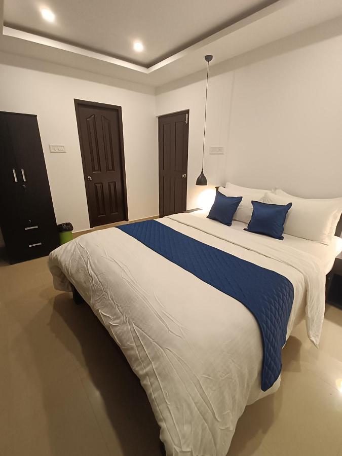 Brick Castle Hotel Chennai Bagian luar foto