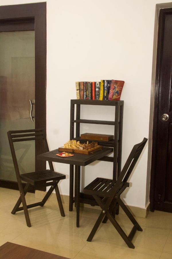 Brick Castle Hotel Chennai Bagian luar foto